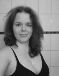 Online Dating Date: Steffi88 (kein Single) aus Schwerin,Mecklenburg, Jungfrau Frau, Sie sucht Ihn (sucht Date mit:  Männer ), AZUBI