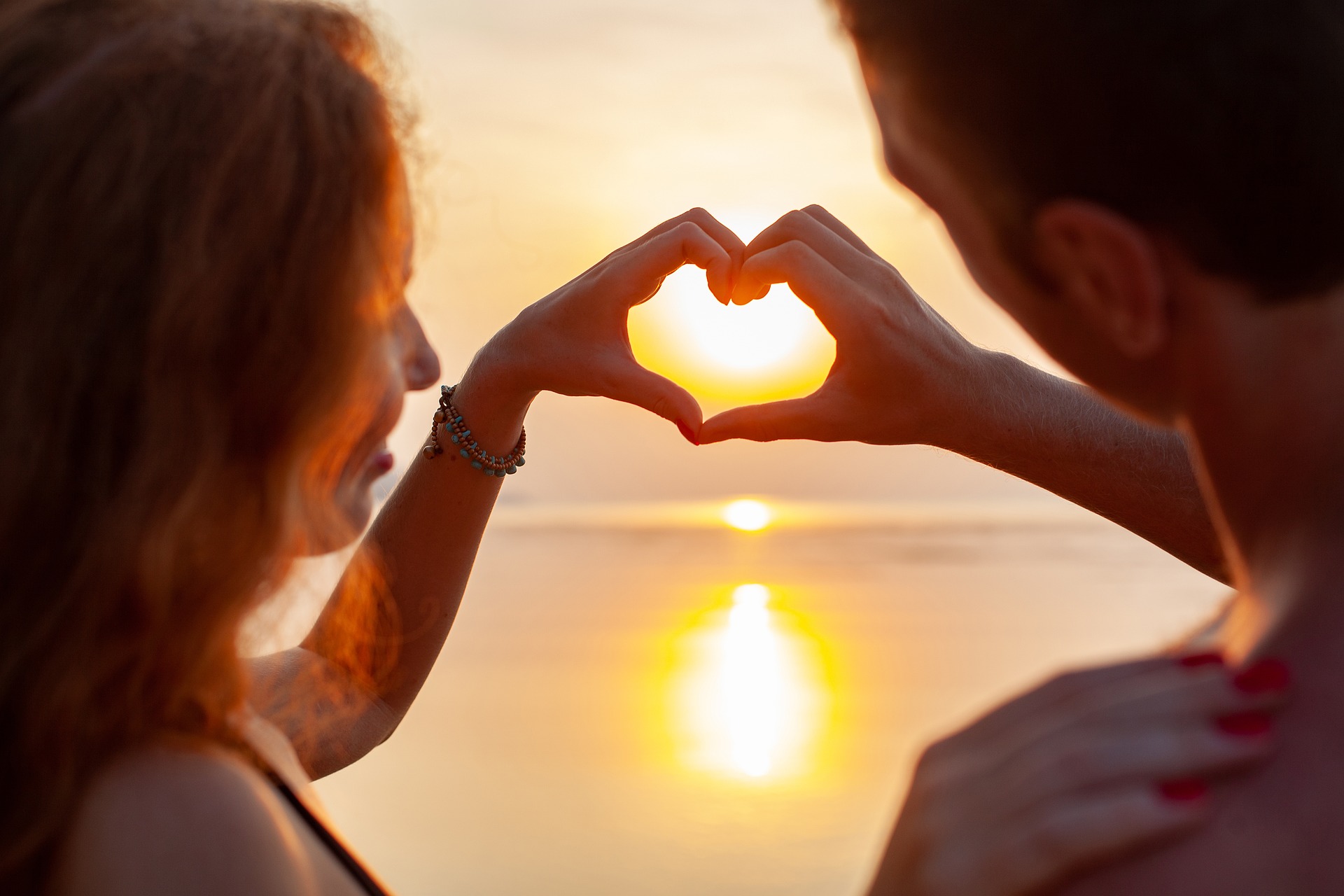 Partnersuche Kontaktanzeigen Die Welt des Online-Flirtens: Auf Partnersuche in Singlebörsen